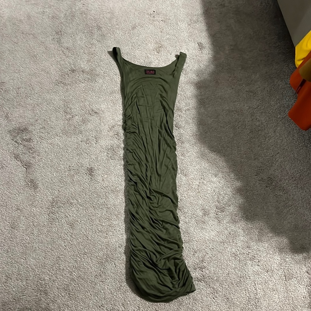 Hot Miami Styles Green Ruched midi Dress